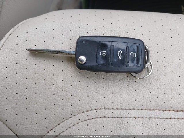 44836786 :رقم المزاد ، 1VWBP7A36EC014736 vin ، 2014 Volkswagen Passat 2.5l Se مزاد بيع