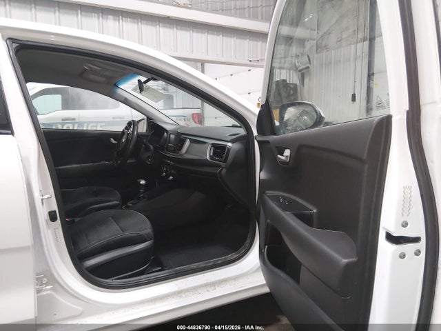 3KPA24AB5KE248535 KIA RIO LX