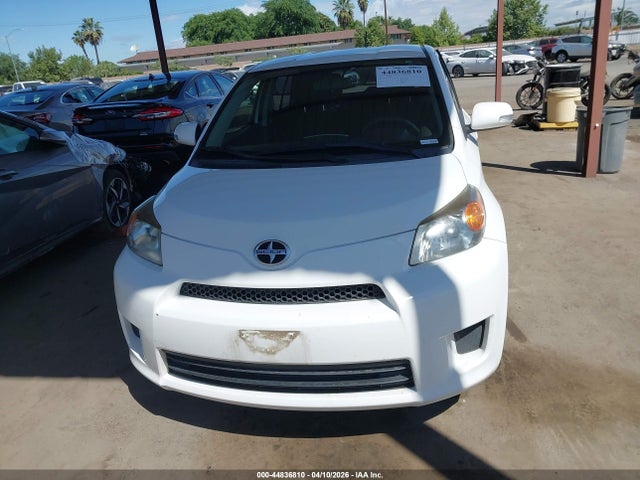 Scion XD 2014 JTKKUPB46E1039644 Image 12