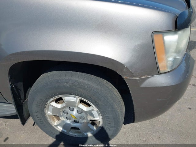 Продаж на аукціоні авто 2011 Chevrolet Tahoe Ls, vin: 1GNSKAE08BR206299, номер лоту: 44836814