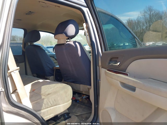 Продаж на аукціоні авто 2011 Chevrolet Tahoe Ls, vin: 1GNSKAE08BR206299, номер лоту: 44836814
