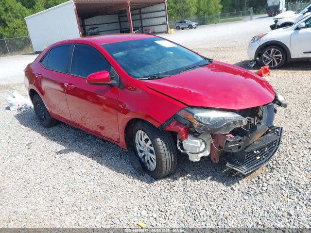 5YFBURHE6KP943889 Toyota COROLLA LE