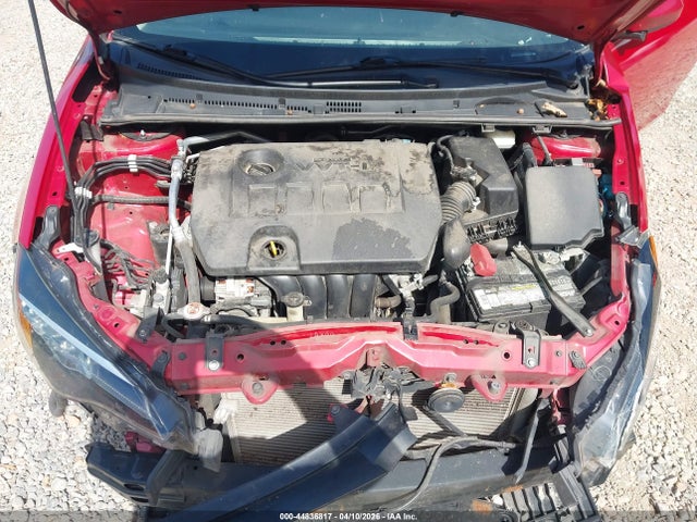 5YFBURHE6KP943889 Toyota COROLLA LE