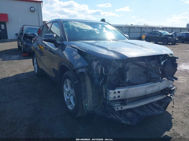 5TDBZRBH0NS163175 Toyota Highlander Le
