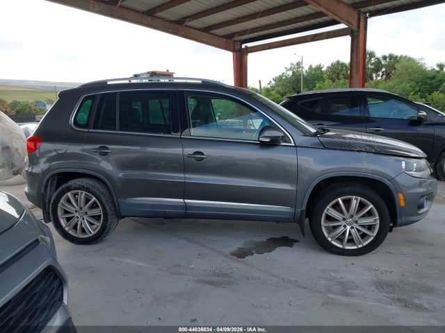 44836834 :رقم المزاد ، WVGBV3AX1EW608357 vin ، 2014 Volkswagen Tiguan Se مزاد بيع