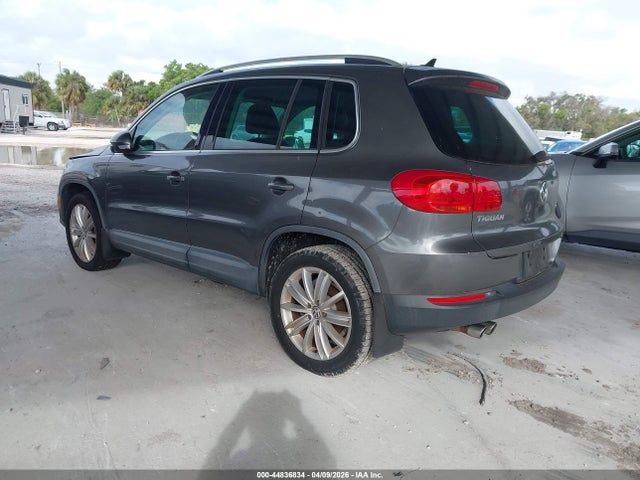 44836834 :رقم المزاد ، WVGBV3AX1EW608357 vin ، 2014 Volkswagen Tiguan Se مزاد بيع