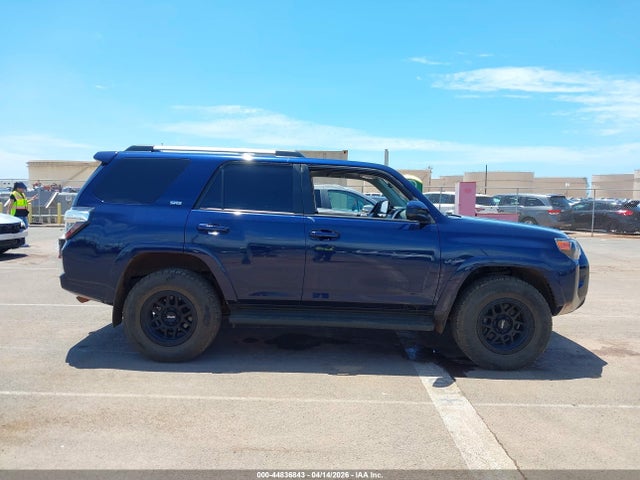Toyota 4RUNNER SR5 2024 JTEMU5JR7R6253483 Image 13