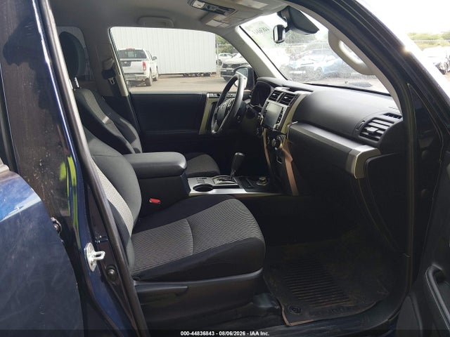 Toyota 4RUNNER SR5 2024 JTEMU5JR7R6253483 Image 5