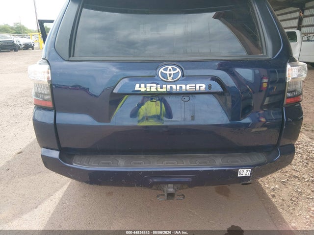 Toyota 4RUNNER SR5 2024 JTEMU5JR7R6253483 Image 6