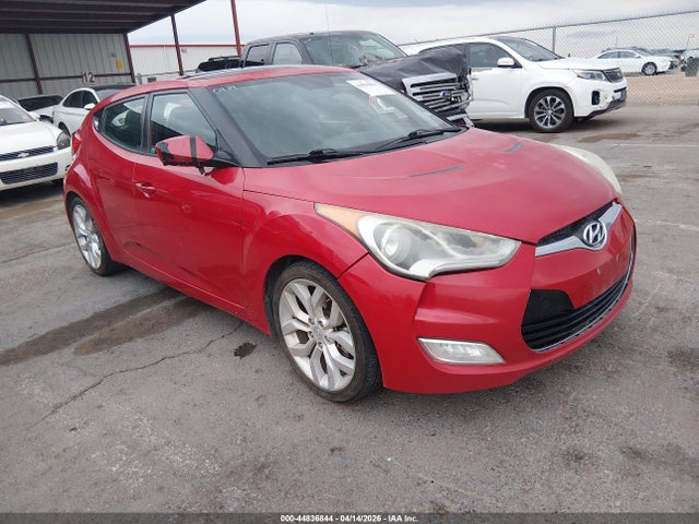 Aukcja sprzedaży 2013 Hyundai Veloster Base W/black, vin: KMHTC6AD5DU135736, numer aukcji: 44836844