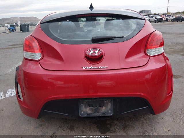 Aukcja sprzedaży 2013 Hyundai Veloster Base W/black, vin: KMHTC6AD5DU135736, numer aukcji: 44836844
