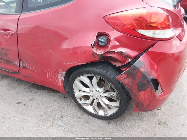 2013 Hyundai Veloster Base W/black მანქანა იყიდება აუქციონზე, vin: KMHTC6AD5DU135736, აუქციონის ნომერი: 44836844