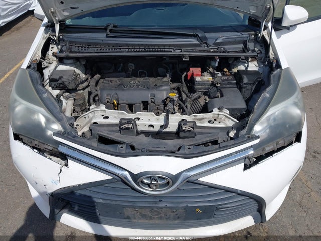 VNKKTUD34FA046128 Toyota YARIS L