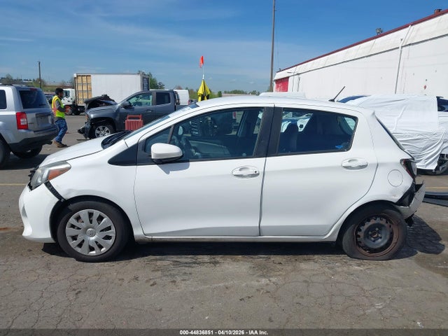 VNKKTUD34FA046128 Toyota YARIS L