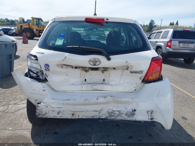 VNKKTUD34FA046128 Toyota YARIS L