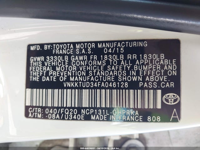 VNKKTUD34FA046128 Toyota YARIS L
