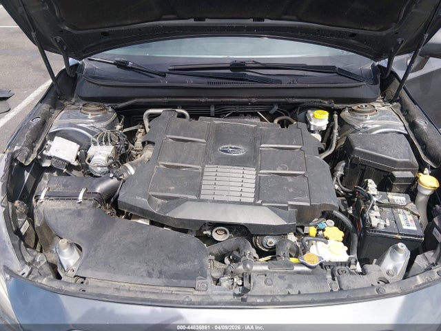 44836861 :رقم المزاد ، 4S4BSENC8J3225796 vin ، 2018 Subaru Outback 3.6r Limited مزاد بيع