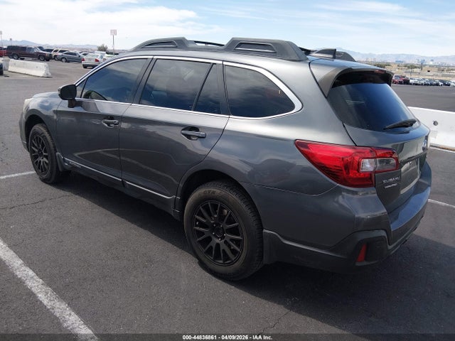 44836861 :رقم المزاد ، 4S4BSENC8J3225796 vin ، 2018 Subaru Outback 3.6r Limited مزاد بيع