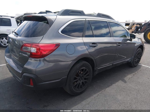 44836861 :رقم المزاد ، 4S4BSENC8J3225796 vin ، 2018 Subaru Outback 3.6r Limited مزاد بيع