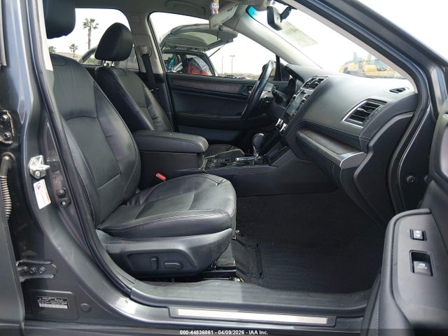 44836861 :رقم المزاد ، 4S4BSENC8J3225796 vin ، 2018 Subaru Outback 3.6r Limited مزاد بيع