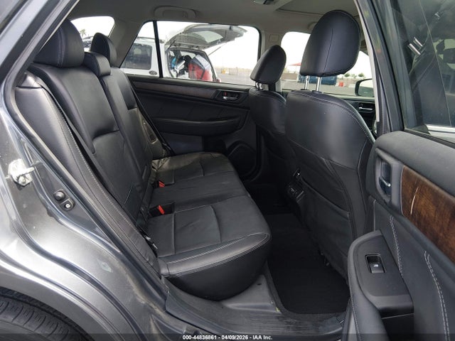 44836861 :رقم المزاد ، 4S4BSENC8J3225796 vin ، 2018 Subaru Outback 3.6r Limited مزاد بيع