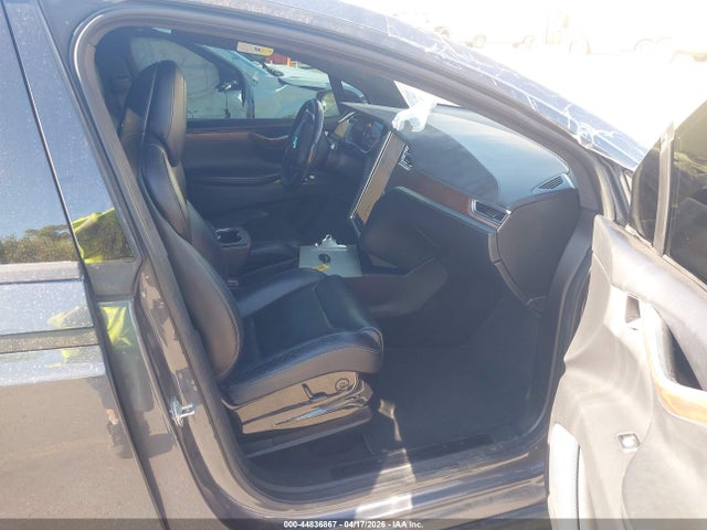 Tesla Model X 60d/p100d/p90d 2016 5YJXCAE43GFS00745 Image 5