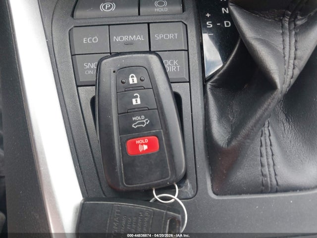 Toyota Rav4 Xle 2019 JTMP1RFV6KD023457 Image 11
