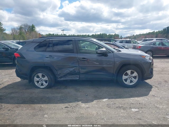 Toyota Rav4 Xle 2019 JTMP1RFV6KD023457 Image 13