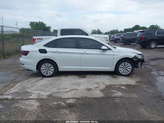 44836882 :رقم المزاد ، 3VWC57BU9KM054711 vin ، 2019 Volkswagen Jetta 1.4t R-line/1.4t S/1.4t Se مزاد بيع