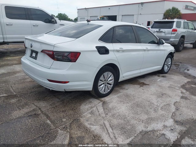 2019 VOLKSWAGEN JETTA 3VWC57BU9KM054711 Photo 3