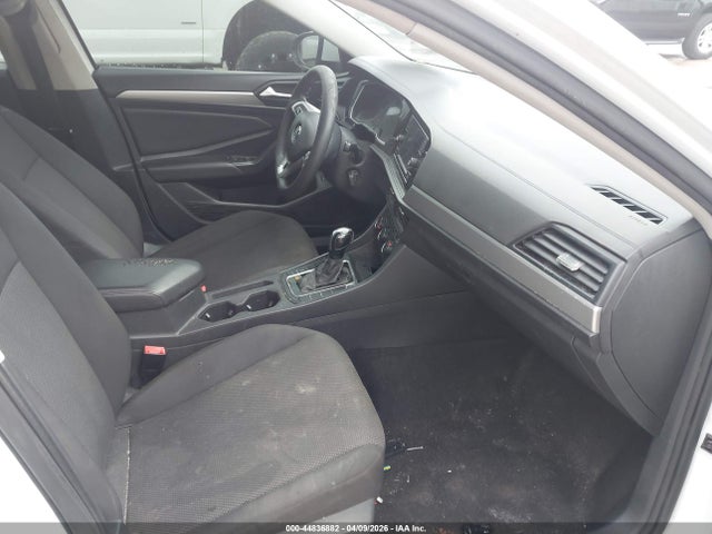 2019 VOLKSWAGEN JETTA 3VWC57BU9KM054711 Photo 4