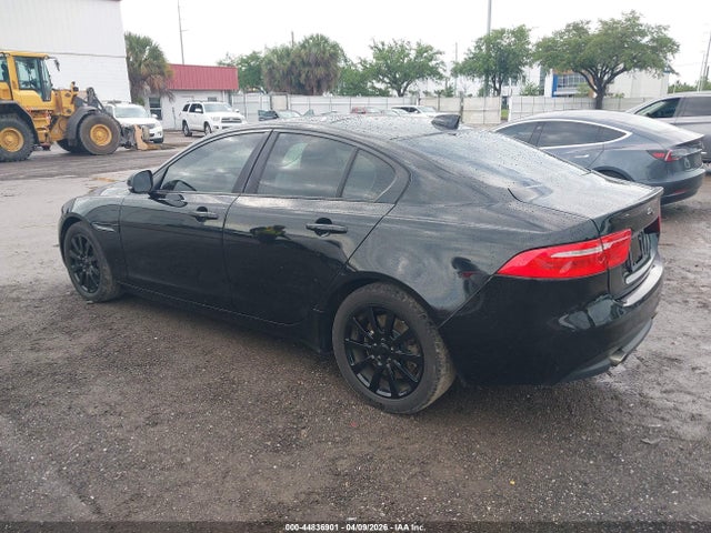 2019 JAGUAR XE SAJAR4FX0KCP45856 Photo 2