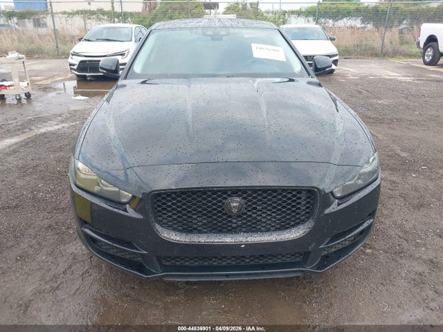 2019 JAGUAR XE SAJAR4FX0KCP45856 Photo 5