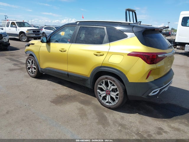 44836902 :رقم المزاد ، KNDEUCA28M7118242 vin ، 2021 Kia Seltos S Turbo مزاد بيع