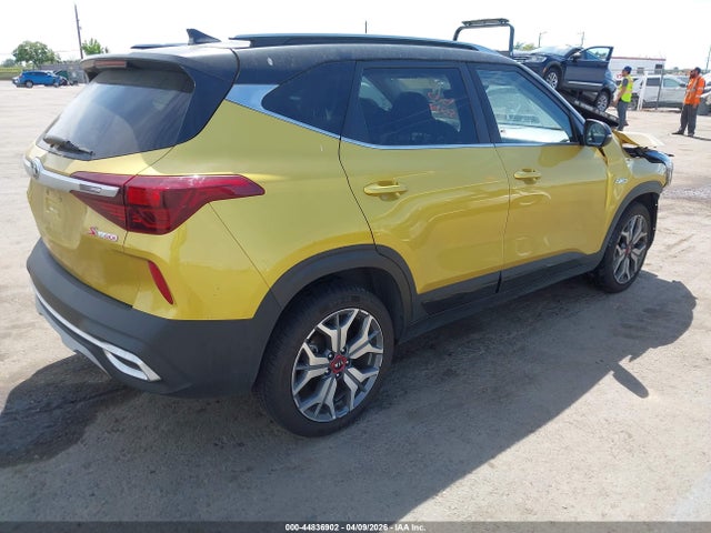 44836902 :رقم المزاد ، KNDEUCA28M7118242 vin ، 2021 Kia Seltos S Turbo مزاد بيع