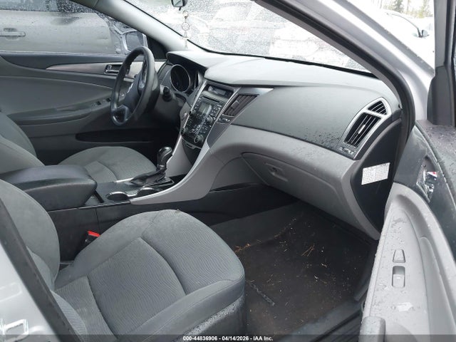 2011 Hyundai Sonata Hybrid მანქანა იყიდება აუქციონზე, vin: KMHEC4A42BA003125, აუქციონის ნომერი: 44836906