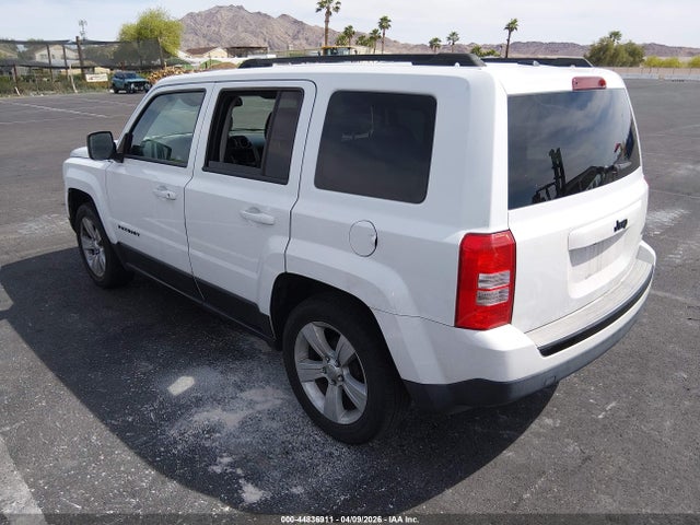 Jeep Patriot Altitude 2014 1C4NJPBA6ED894202 Image 3