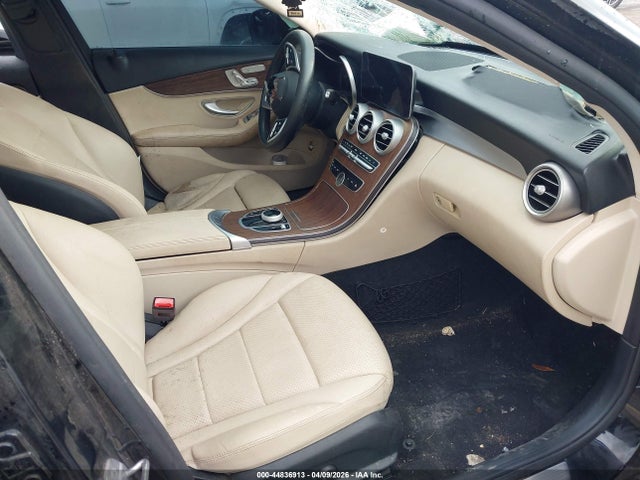 2019 MERCEDES-BENZ C 300 WDDWF8DB0KR462274 Photo 4