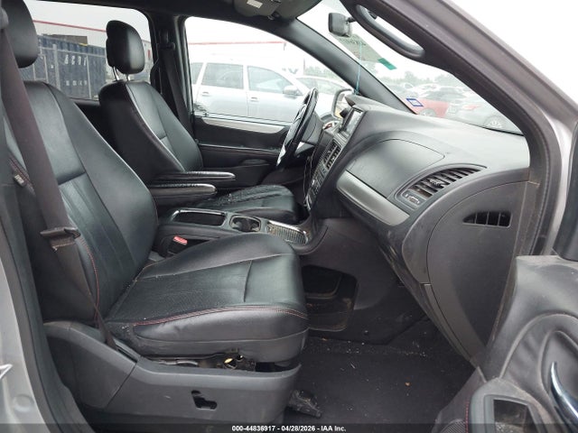 2C4RDGEG9ER181266 Dodge Grand Caravan R/t