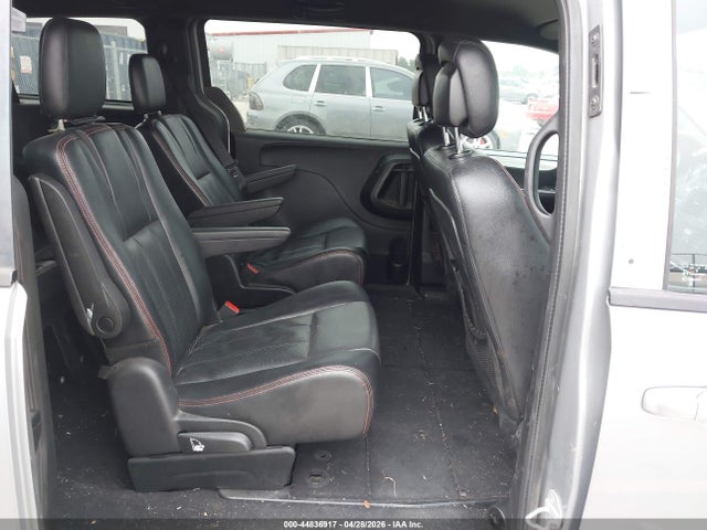 2C4RDGEG9ER181266 Dodge Grand Caravan R/t