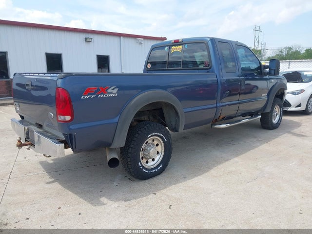 2004 Ford F-250 Lariat/xl/xlt მანქანა იყიდება აუქციონზე, vin: 1FTNX21P64EA10744, აუქციონის ნომერი: 44836918