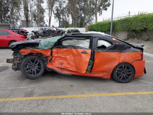 Scion Tc Release Series 9.0 2015 JTKJF5C71FJ008516 Image 14