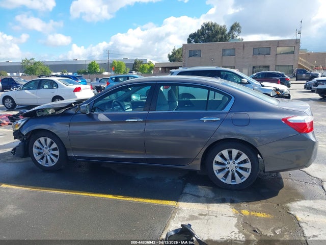 2015 Honda Accord Ex-l მანქანა იყიდება აუქციონზე, vin: 1HGCR2F85FA025931, აუქციონის ნომერი: 44836942