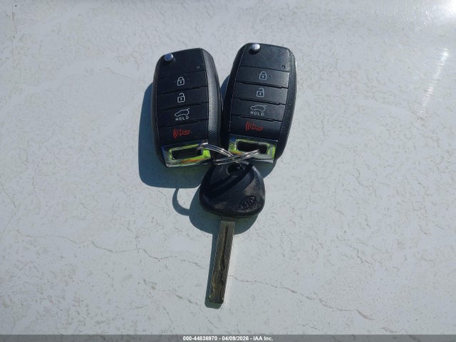 2015 KIA SOUL KNDJN2A24F7119588 Photo 10