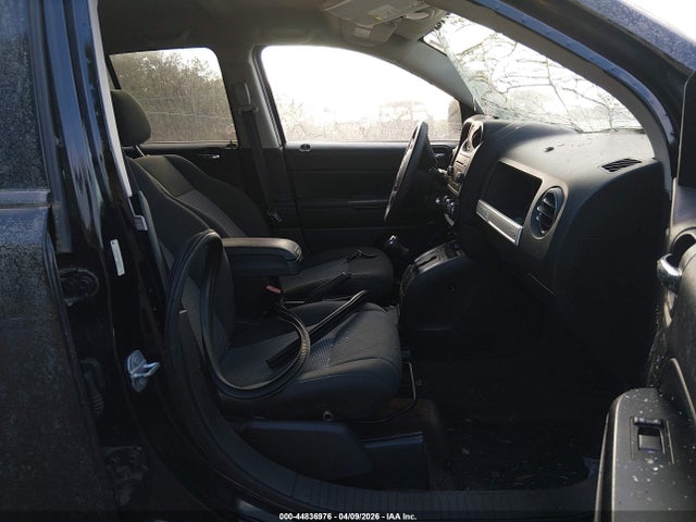 2015 JEEP COMPASS 1C4NJCBA3FD262476 Photo 4