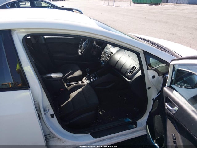 Продажа на аукционе авто 2017 Kia Forte Lx, vin: 3KPFK4A79HE029801, номер лота: 44836985