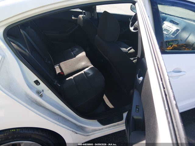 Продажа на аукционе авто 2017 Kia Forte Lx, vin: 3KPFK4A79HE029801, номер лота: 44836985
