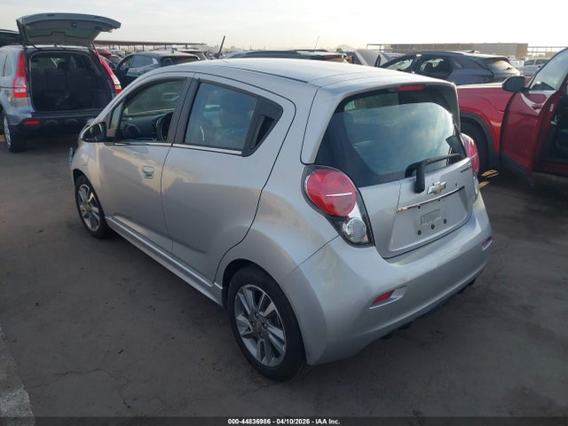 Chevrolet Spark Ev 1lt 2016 KL8CK6S09GC650051 Image 3