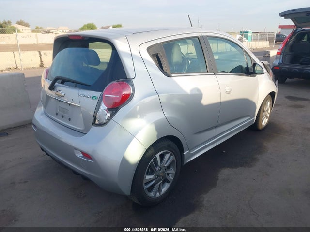 Chevrolet Spark Ev 1lt 2016 KL8CK6S09GC650051 Image 4