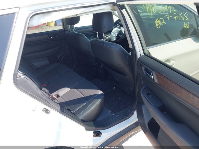 Продажа на аукционе авто 2016 Subaru Outback 3.6r Limited, vin: 4S4BSENC5G3277458, номер лота: 44836992
